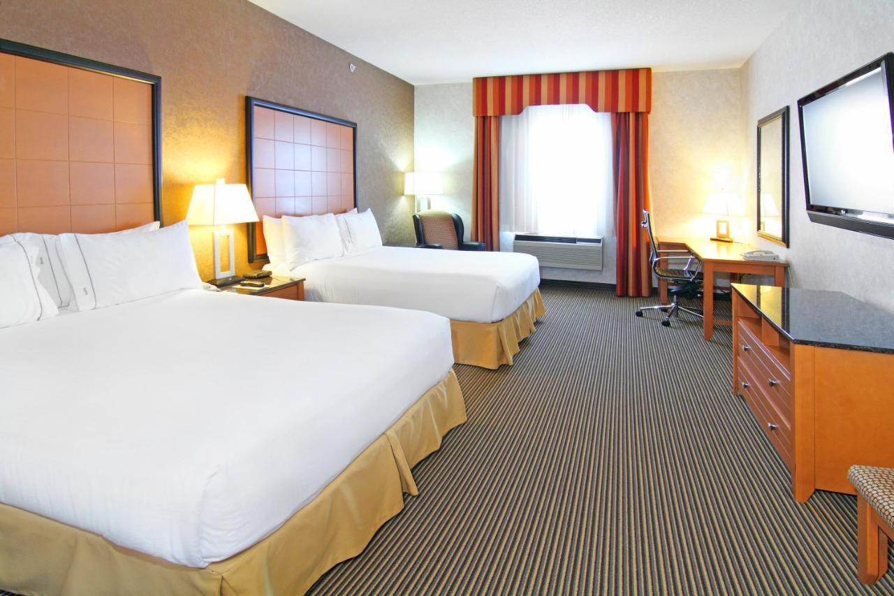Holiday Inn Express Calgary South By Ihg Exterior foto